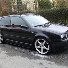 VW Golf 4 1,8 20v Solgt