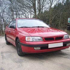 Toyota Carina E Solgt!!