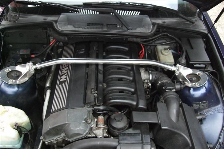 BMW E36 328i [solgt] billede 12