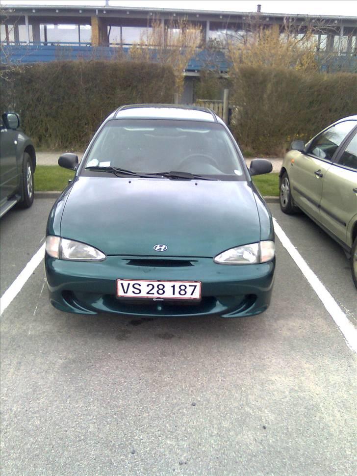 Hyundai Accent LS 1.3 - Skrottet billede 1