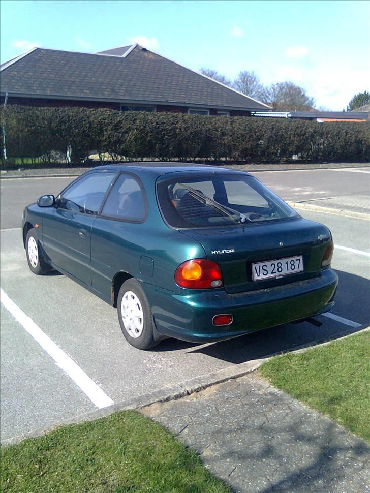 Hyundai Accent LS 1.3 - Skrottet billede 3
