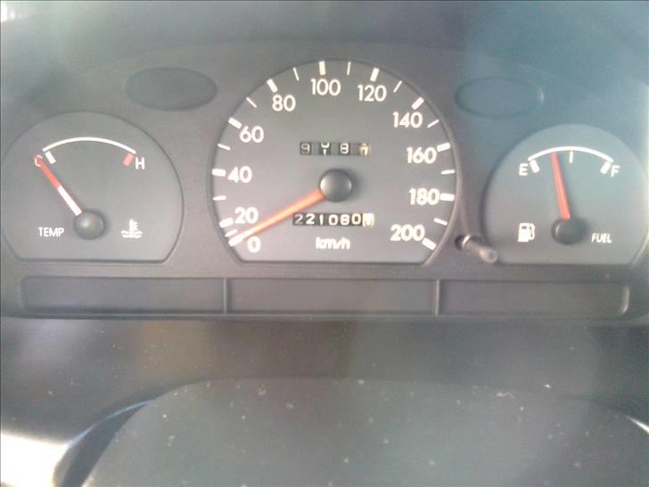 Hyundai Accent LS 1.3 - Skrottet billede 7