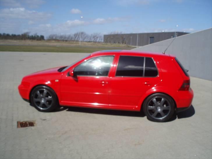 VW Golf Highline solgt billede 5
