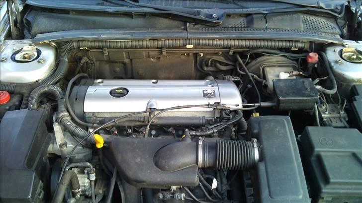 Peugeot 406 ST 2.0 billede 6