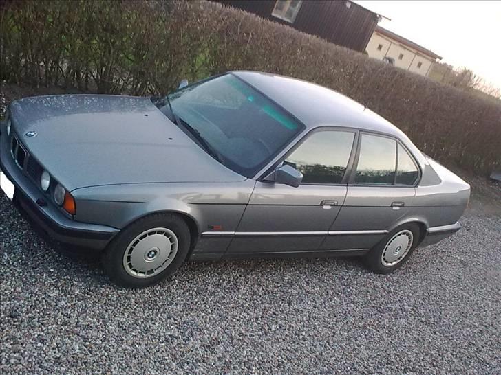 BMW 525 24V  Its gone billede 3