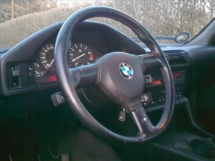 BMW 525 24V  Its gone billede 6