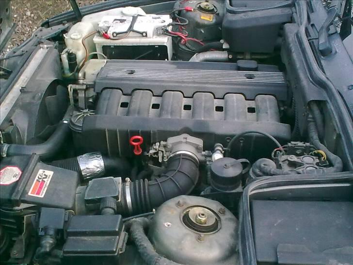 BMW 525 24V  Its gone billede 7