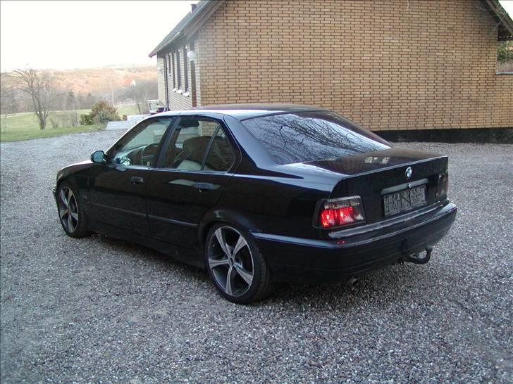 BMW E36 318  billede 4