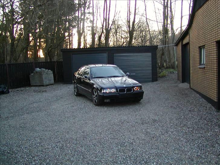 BMW E36 318  billede 6