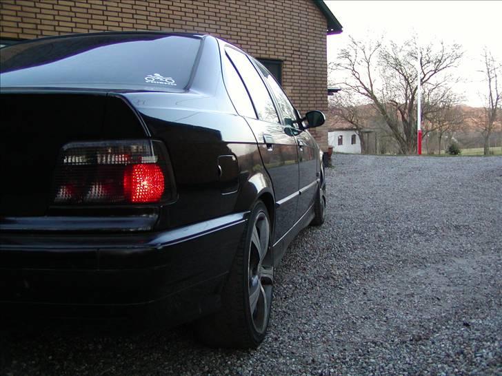 BMW E36 318  billede 7