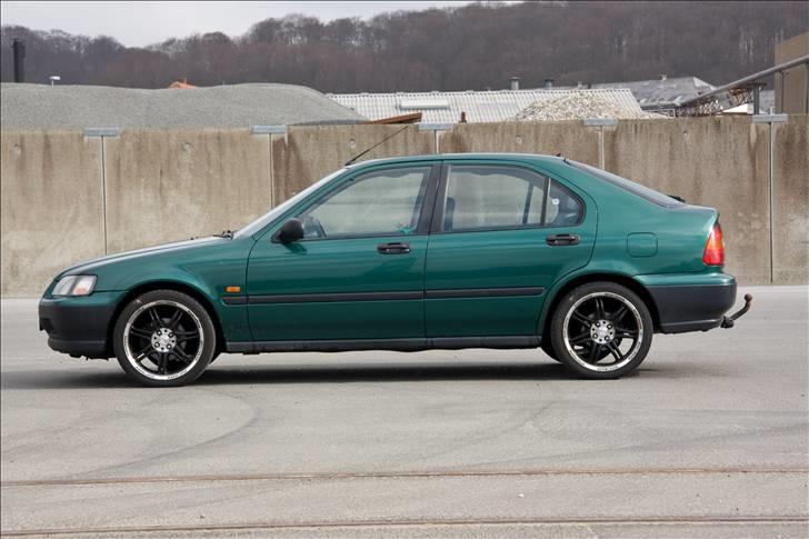 Honda Civic 1.5i Vtec-e !SOLGT! billede 2