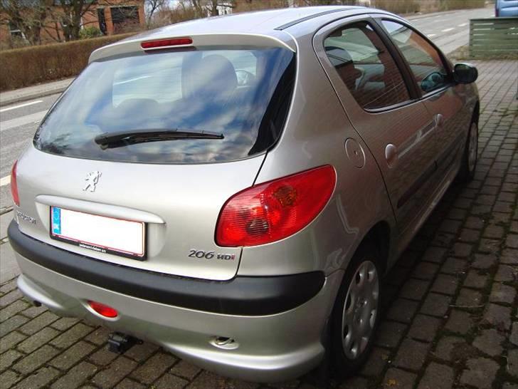 Peugeot 206 1,4 HDi SOLGT billede 3