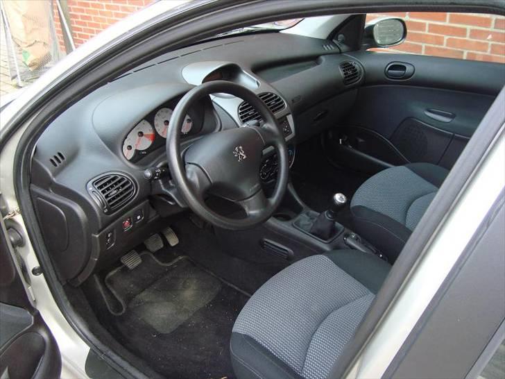 Peugeot 206 1,4 HDi SOLGT billede 4