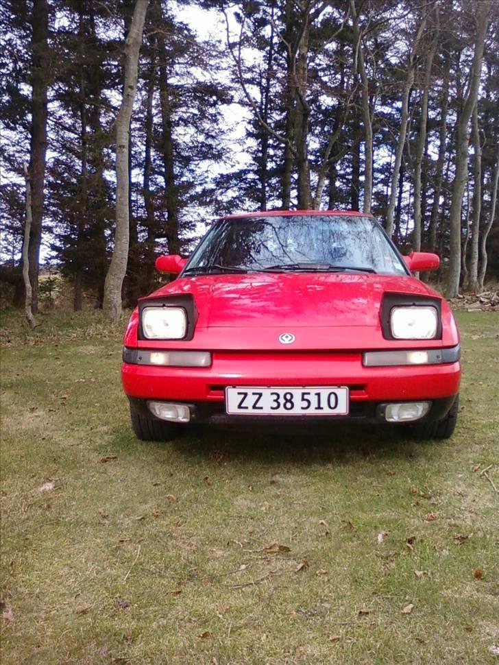 Mazda 323F  solgt billede 9