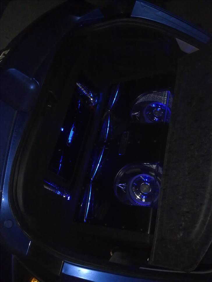 Mazda 3 - SOLGT billede 18