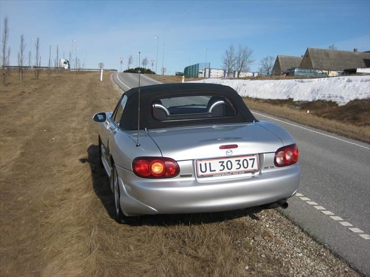 Mazda MX5  1,8i  Cabriolet   billede 3