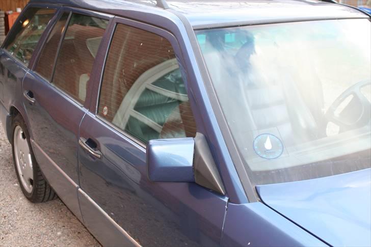 Mercedes Benz 124-300 D T billede 5