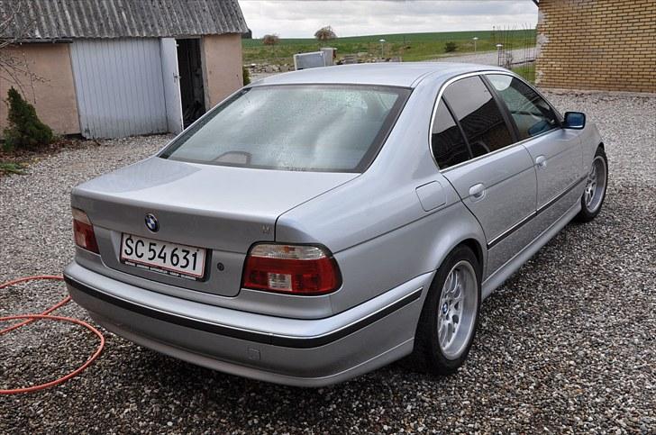 BMW 523i SOLGT!!!! billede 8