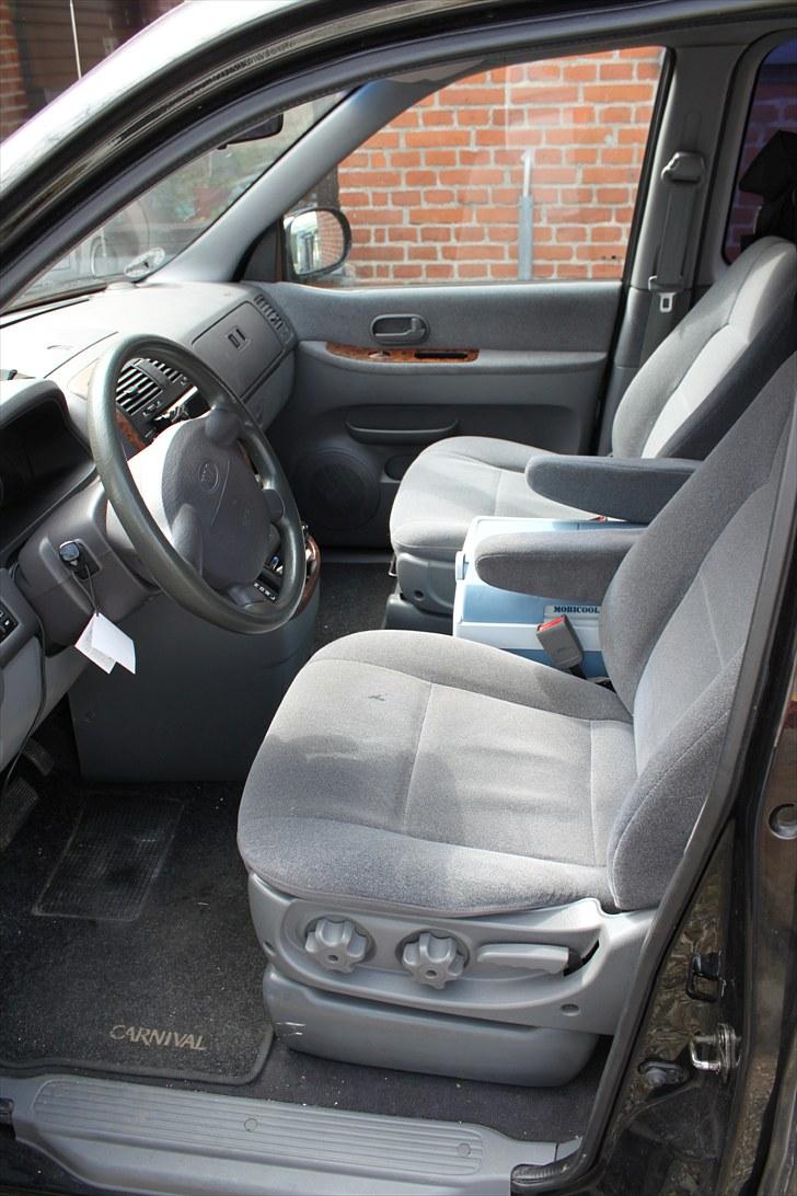 Kia Carnival billede 12