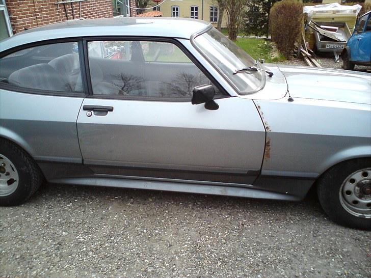 Ford Capri 2.0i 16v billede 3