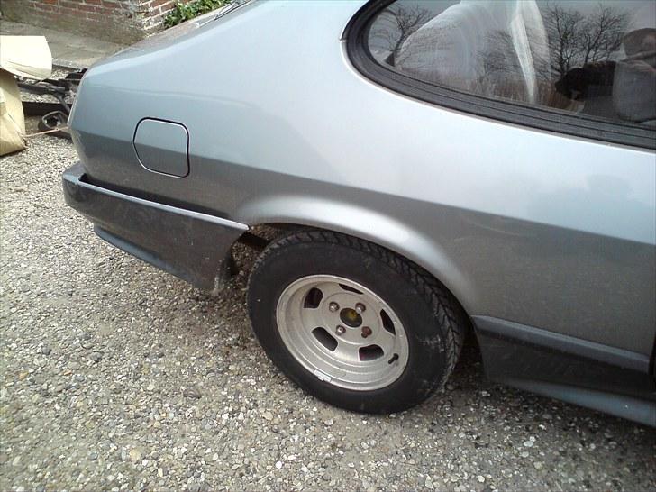 Ford Capri 2.0i 16v billede 4