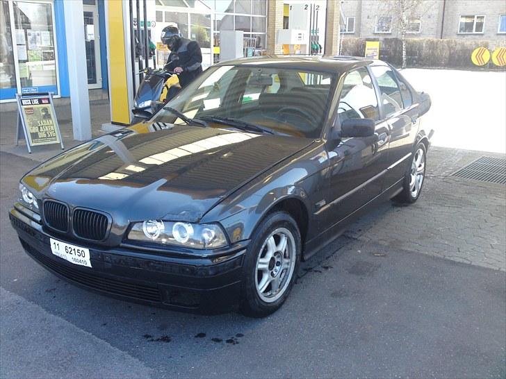 BMW 3er serie E36 320 i aut. billede 2