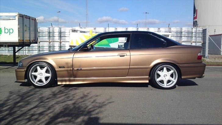 BMW 318is/320i Coupe *SOLGT* billede 14