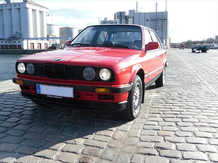 BMW e30 billede 2