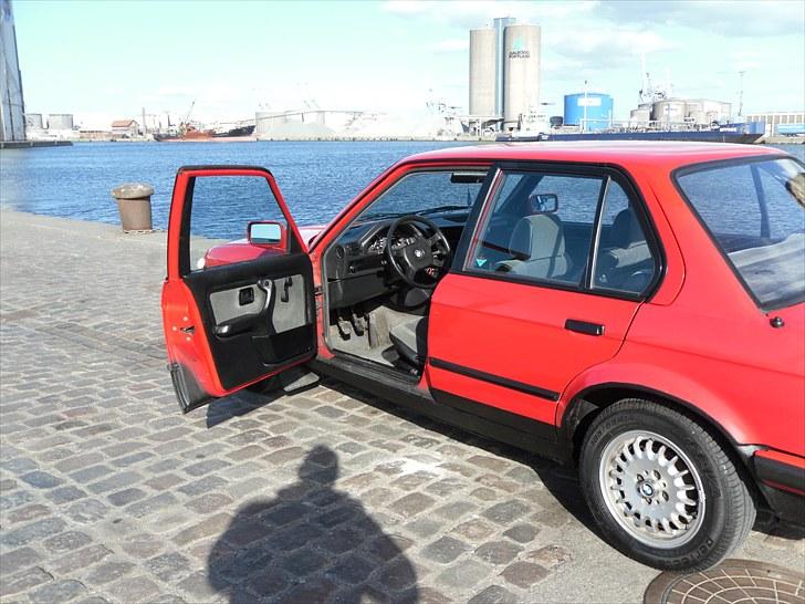 BMW e30 billede 11