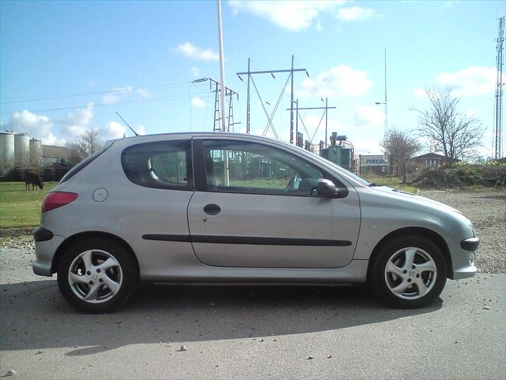 Peugeot 206 s16 billede 9