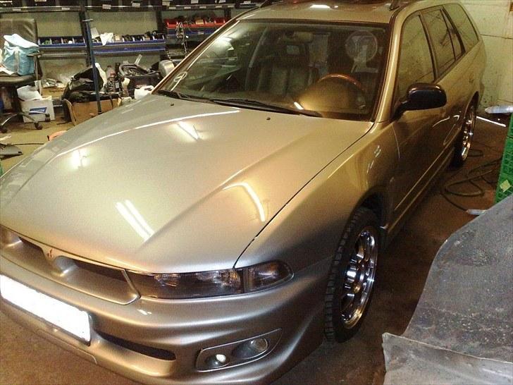 Mitsubishi Galant 2.5 V6 Avance *SOLD* billede 1