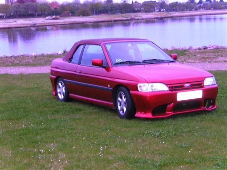 Ford Escort Cabriolet  billede 1