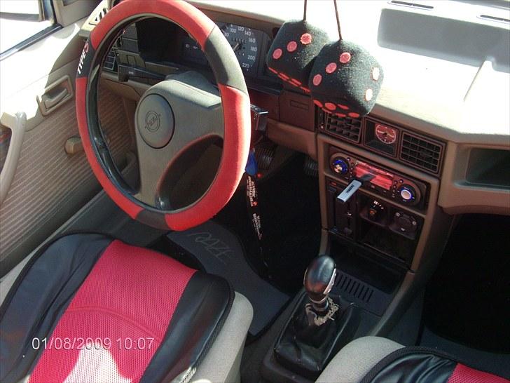 Opel Kadett E 1,4i solgt 8000 billede 9