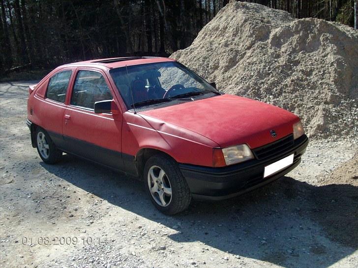 Opel Kadett E 1,4i solgt 8000 billede 12