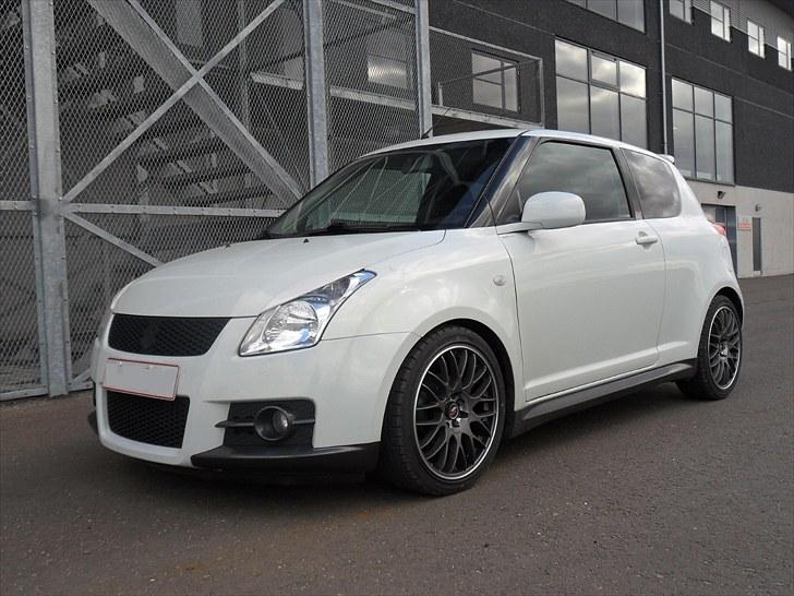Suzuki Swift "Sport" SOLGT billede 8