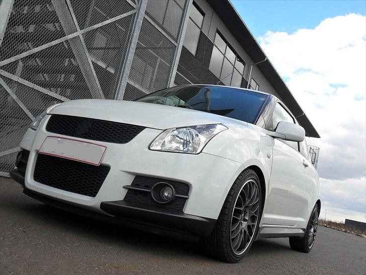 Suzuki Swift "Sport" SOLGT billede 9