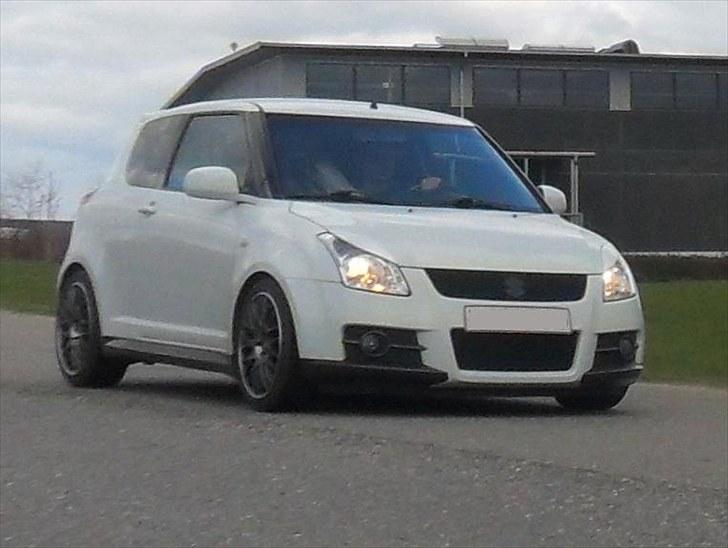 Suzuki Swift "Sport" SOLGT billede 12