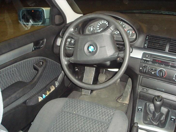 BMW 318I  billede 8