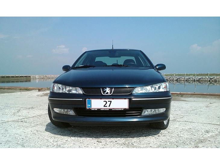 {{currentPhoto.altText}} billede {{currentPhoto.number}}