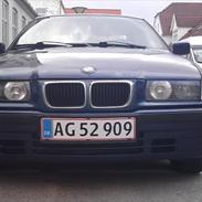 BMW 316i * BYTTET*