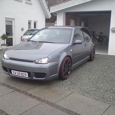 VW Golf 4 1,8 20v SOLGT!