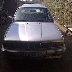 BMW 318 IS
