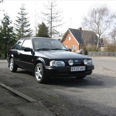 Ford Escort Mk IV 1,6i Savoy