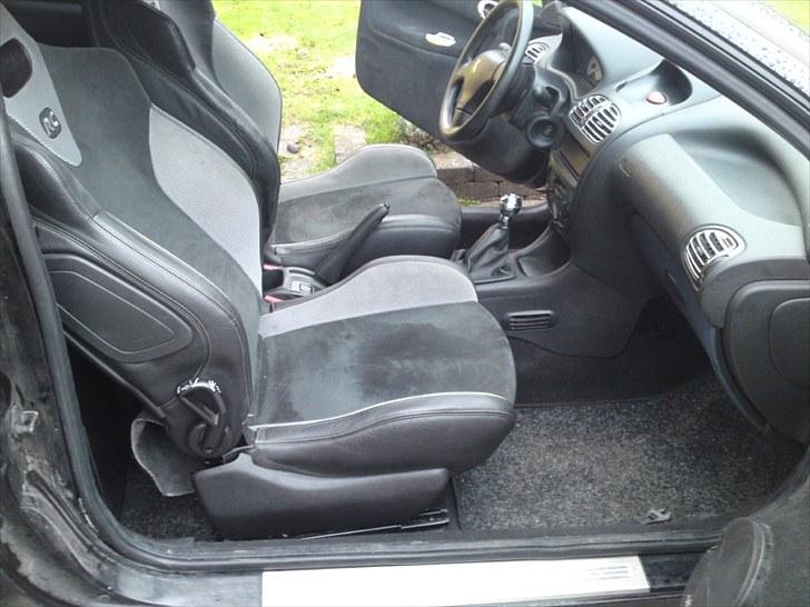 Peugeot 206 - Så kom den i :) billede 8