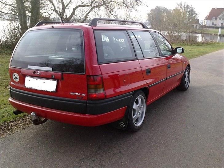 Opel Astra ¤SOLGT¤ billede 2