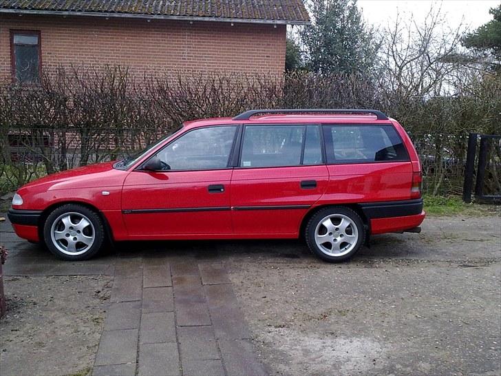 Opel Astra ¤SOLGT¤ billede 5