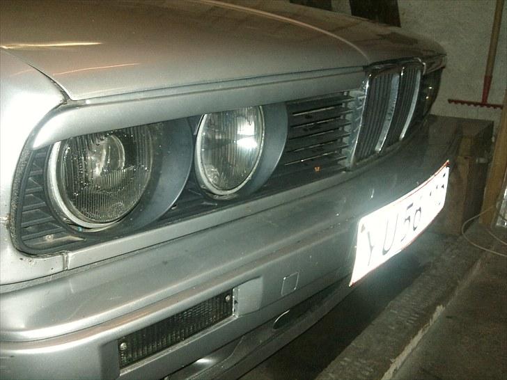 BMW 318 IS billede 6