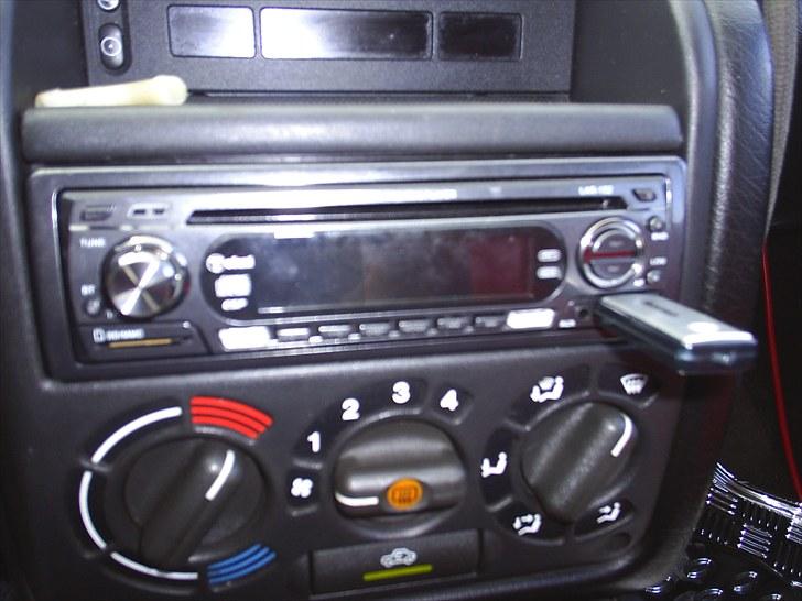 Opel astra f sedan ( DØD ) billede 3