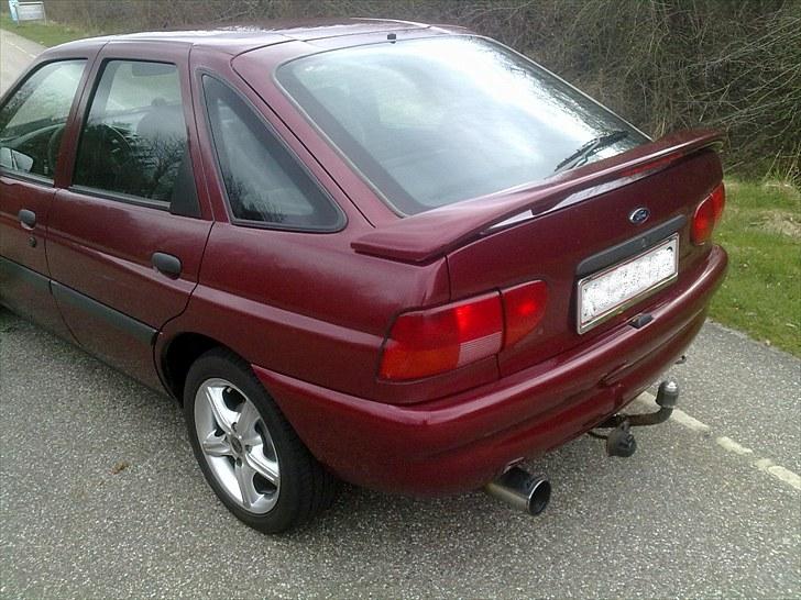 Ford Escort clx 1,6 SOLGT billede 7