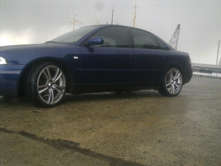 Audi A4 Limousine (solgt) billede 3